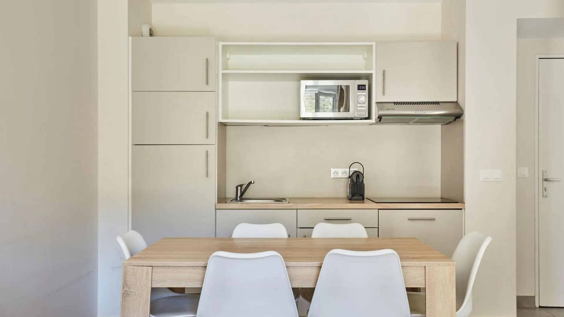 Residence Prestige Odalys Les Canissons Cavalaire-sur-Mer