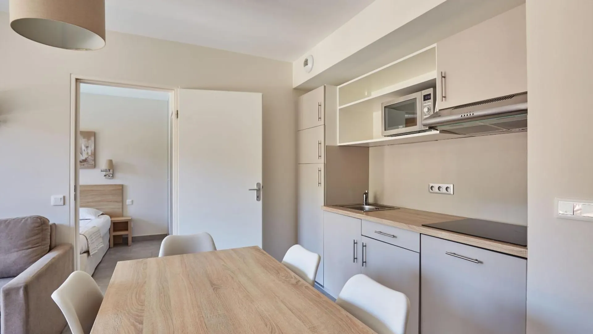 Residence Prestige Odalys Les Canissons Cavalaire-sur-Mer