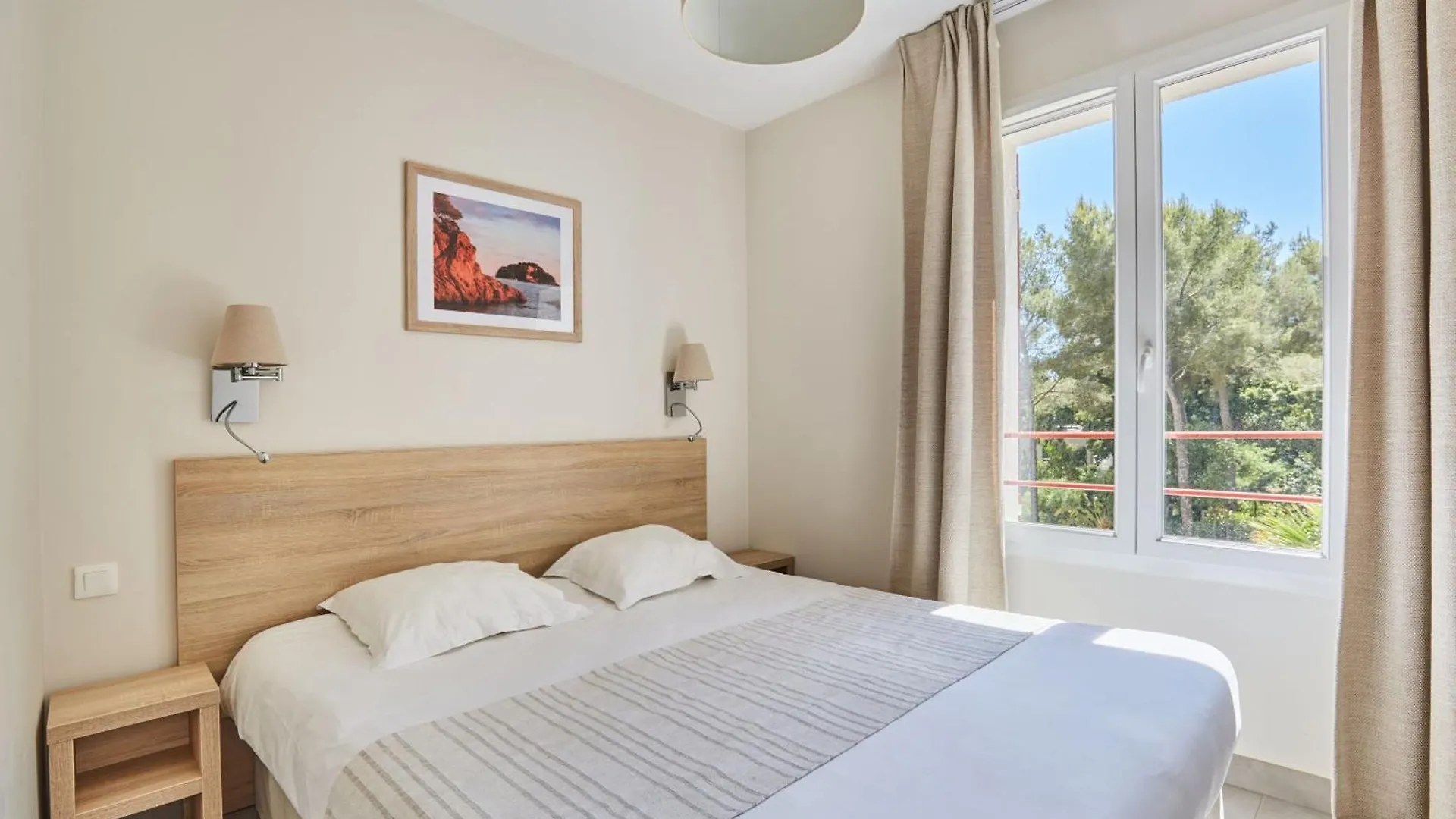 Residence Prestige Odalys Les Canissons Cavalaire-sur-Mer Ξενοδοχείο με διαμερίσματα